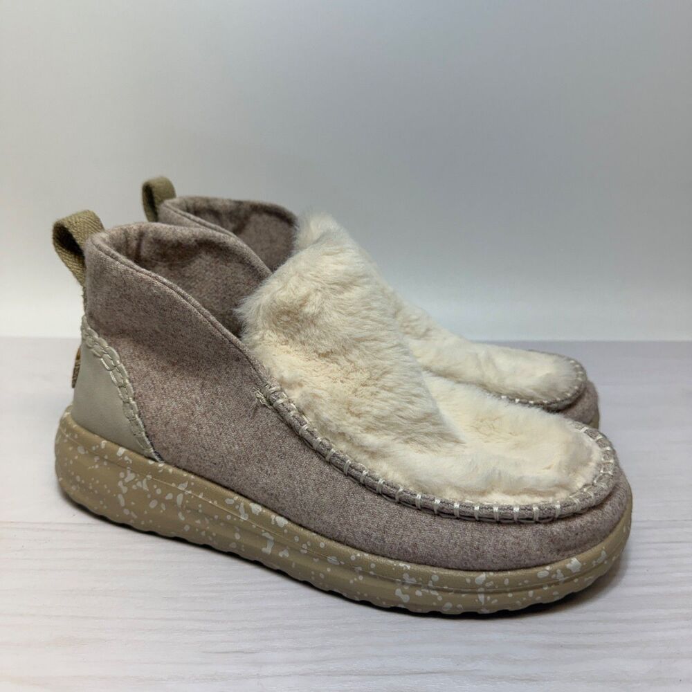 Women’s‎ Hey Dude Denny Marshmallow Dream Slip On Ankle Boot Faux Fur Size 7
